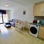 V&v Lloret- Nalu Апартаменты