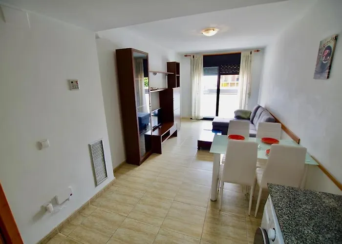 Apartment V&v Lloret- Nalu Lloret de Mar